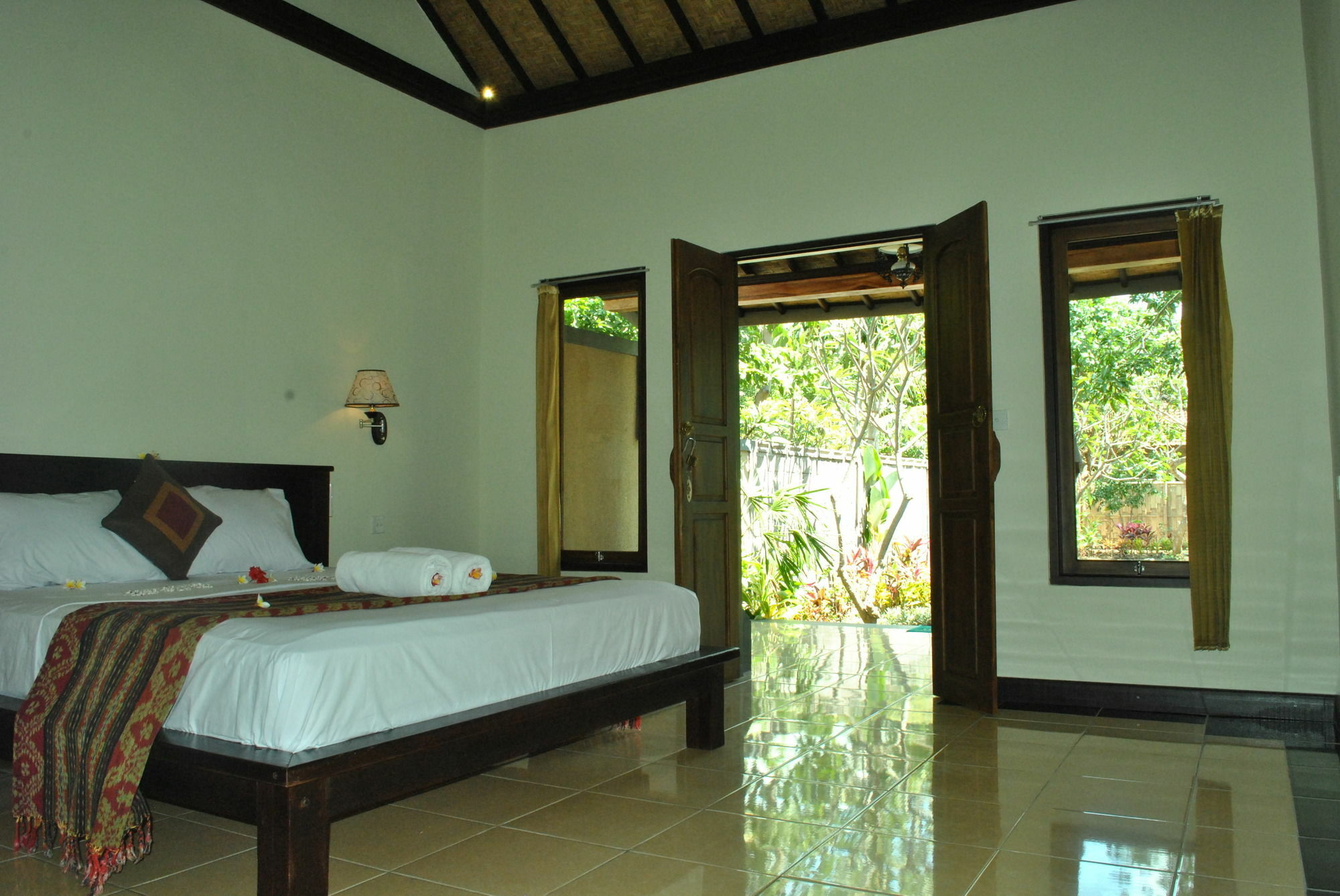Van Karning Bungalow Pemuteran  Bagian luar foto